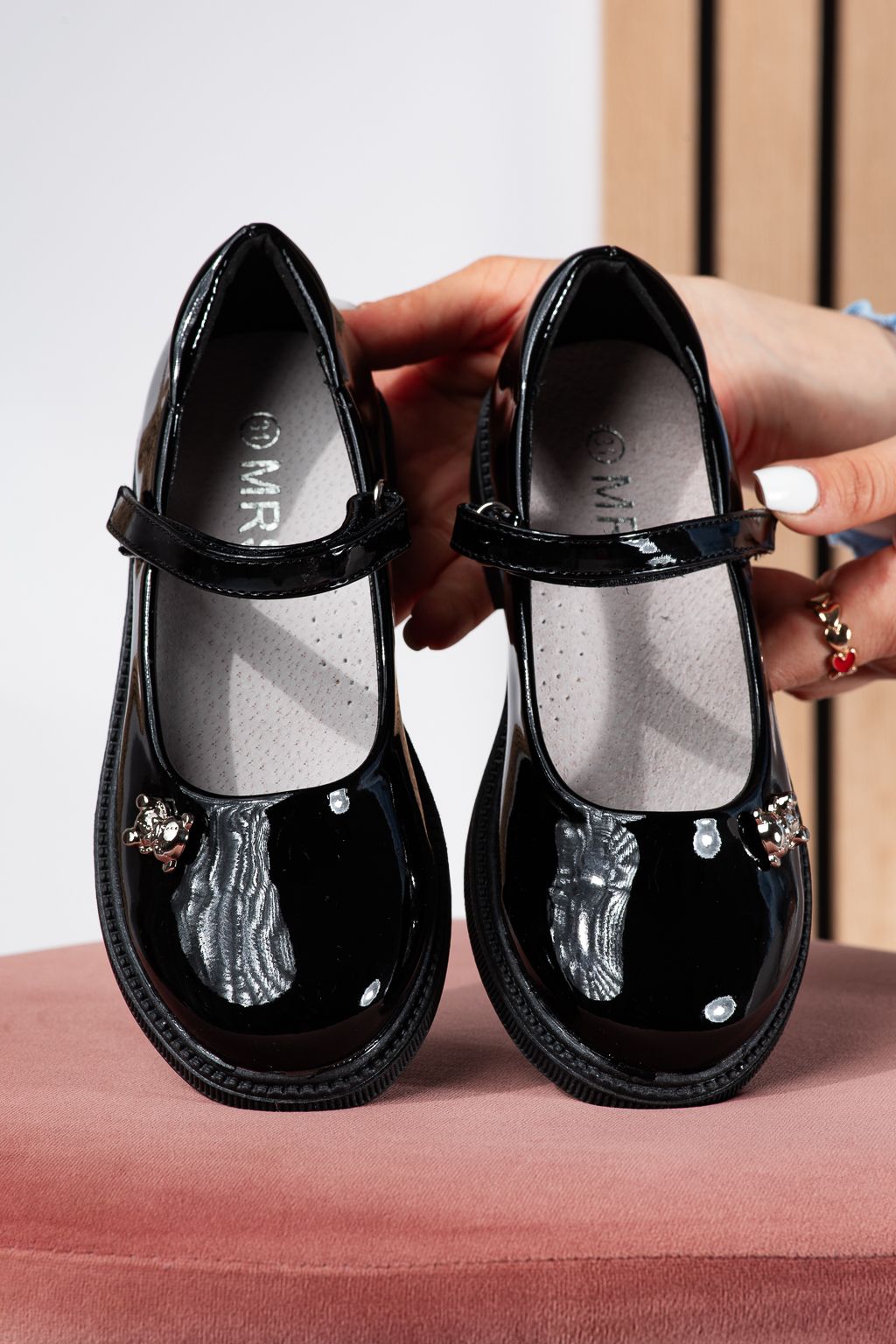Обувки за момичета черни от лачена еко кожа Maria #24631