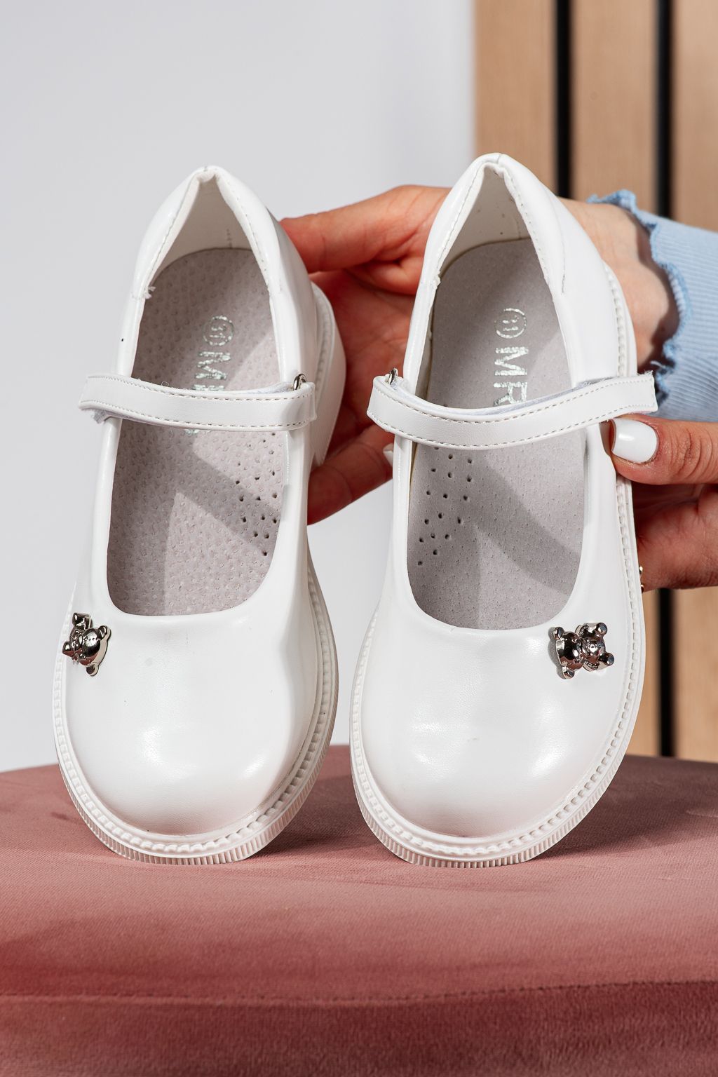 Обувки за момичета бели от еко кожа Maria2 #24636