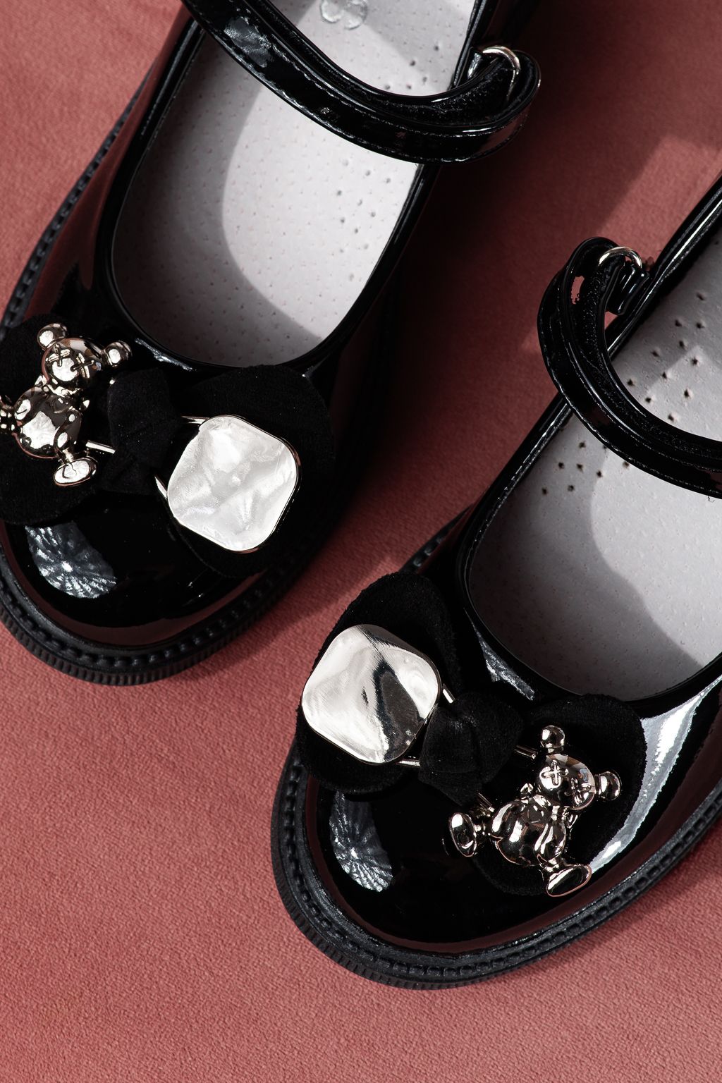 Обувки за момичета черни от лачена еко кожа Alina2 #24639