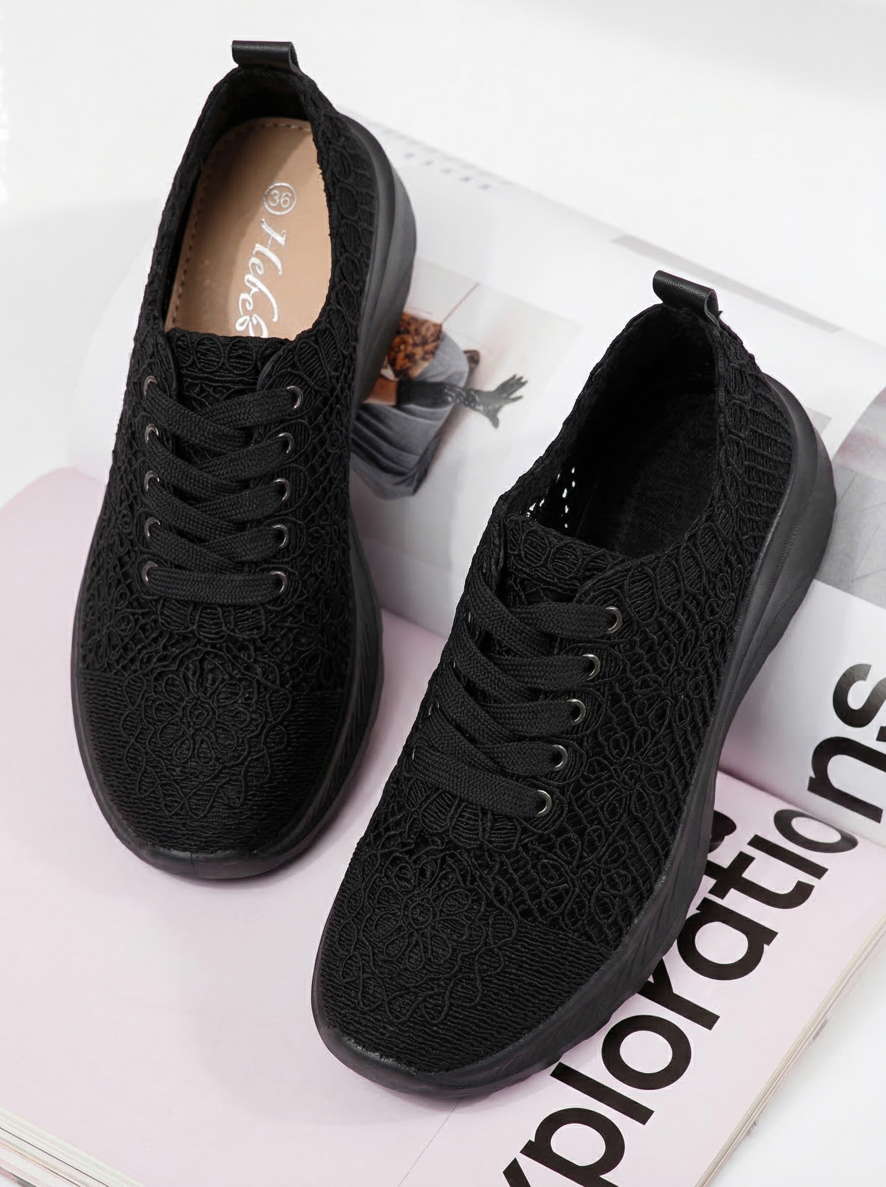 Дамски черни текстилни маратонки Yuri #24656