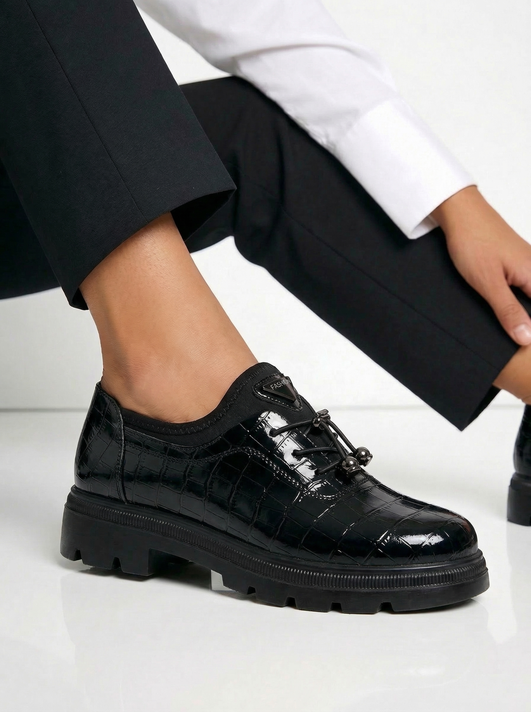 Дамски черни ежедневни обувки от лачена кожа Mariah #24606