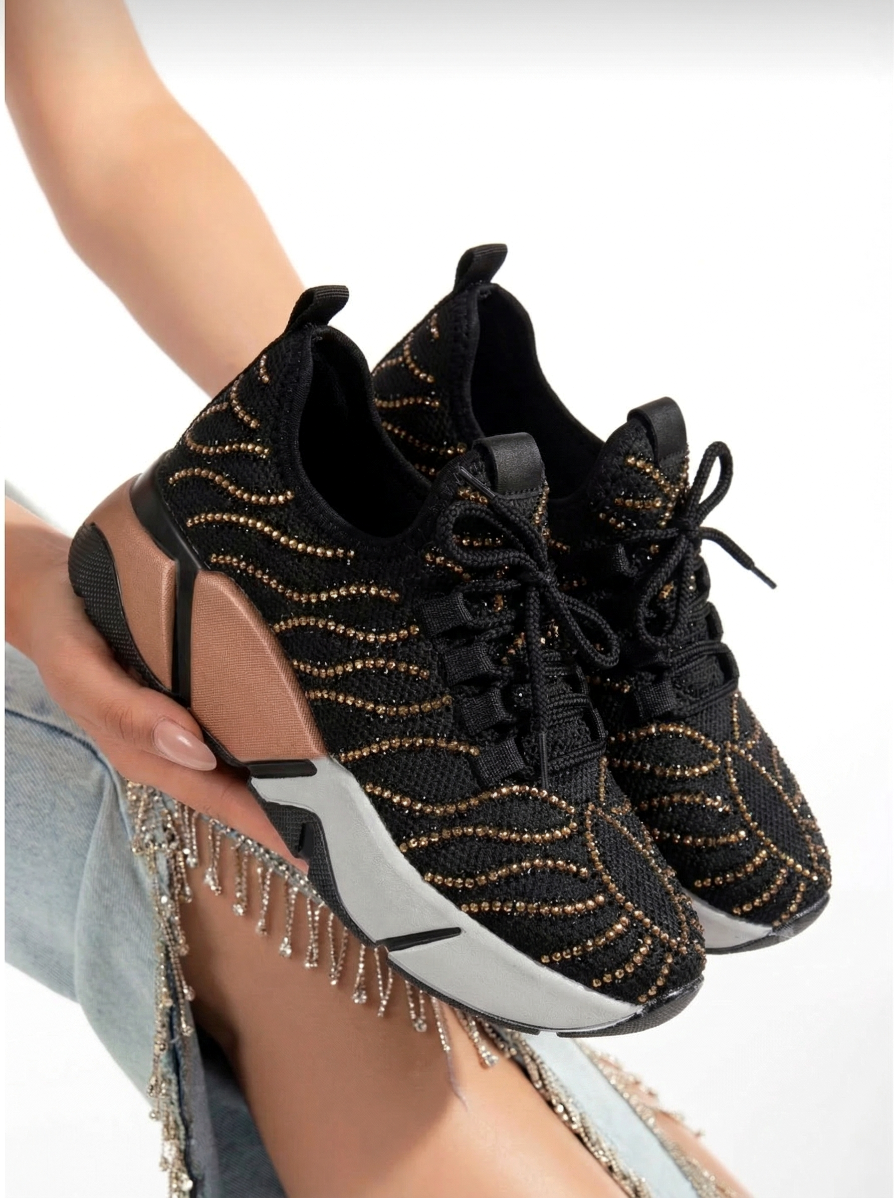 Дамски черни текстилни маратонки Maria #22337