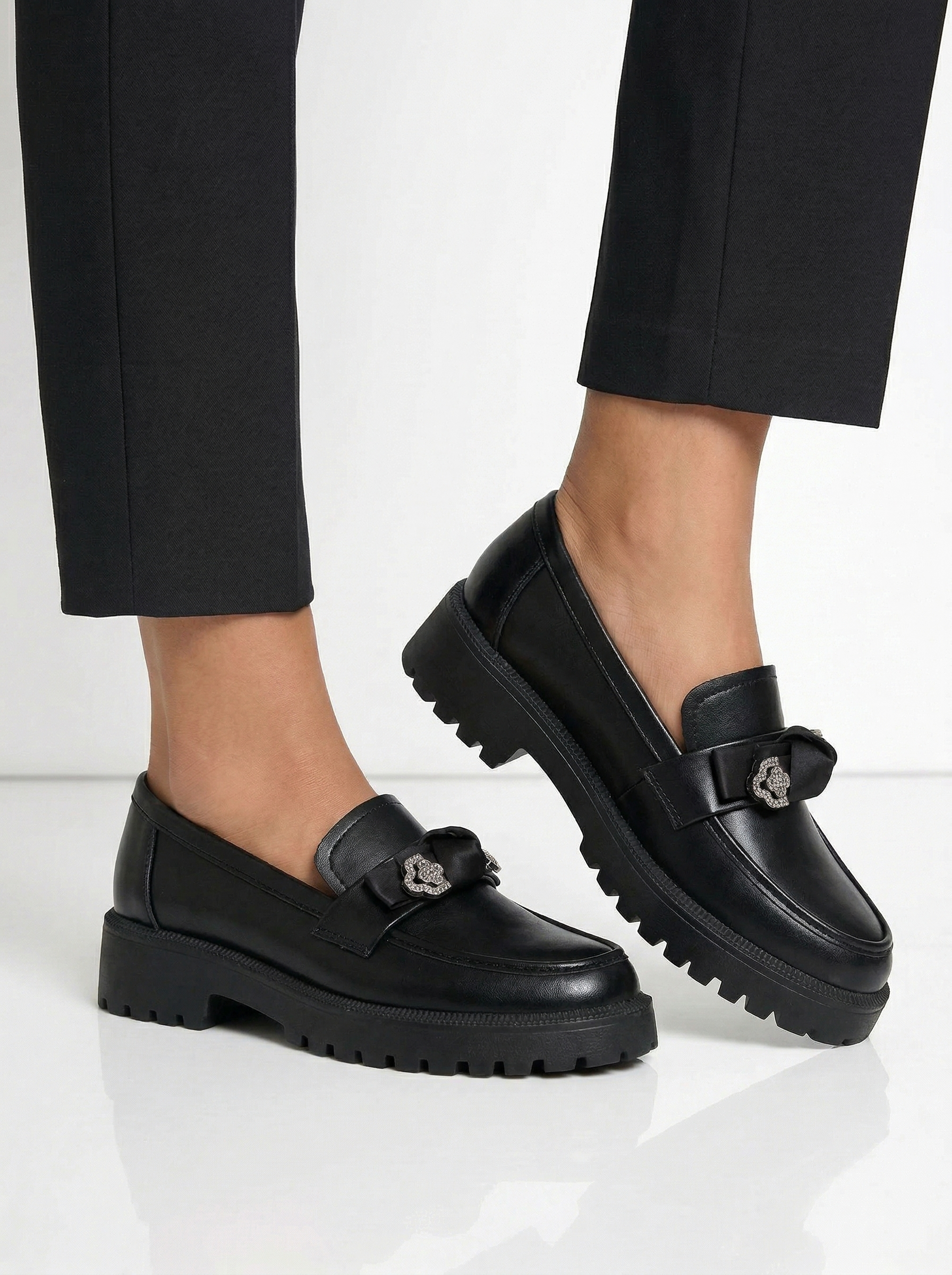 Всекидневни дамски обувки черни от еко кожа Elaris #24671