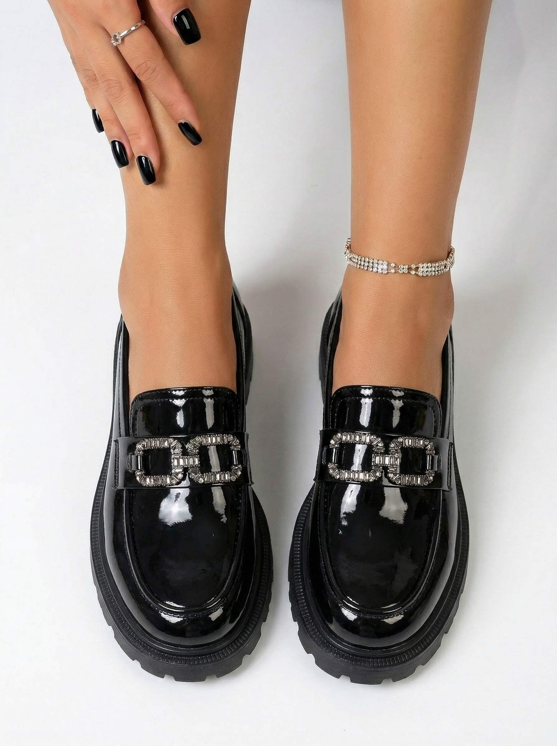 Всекидневни дамски обувки черни от лачена еко кожа Zafira #24669