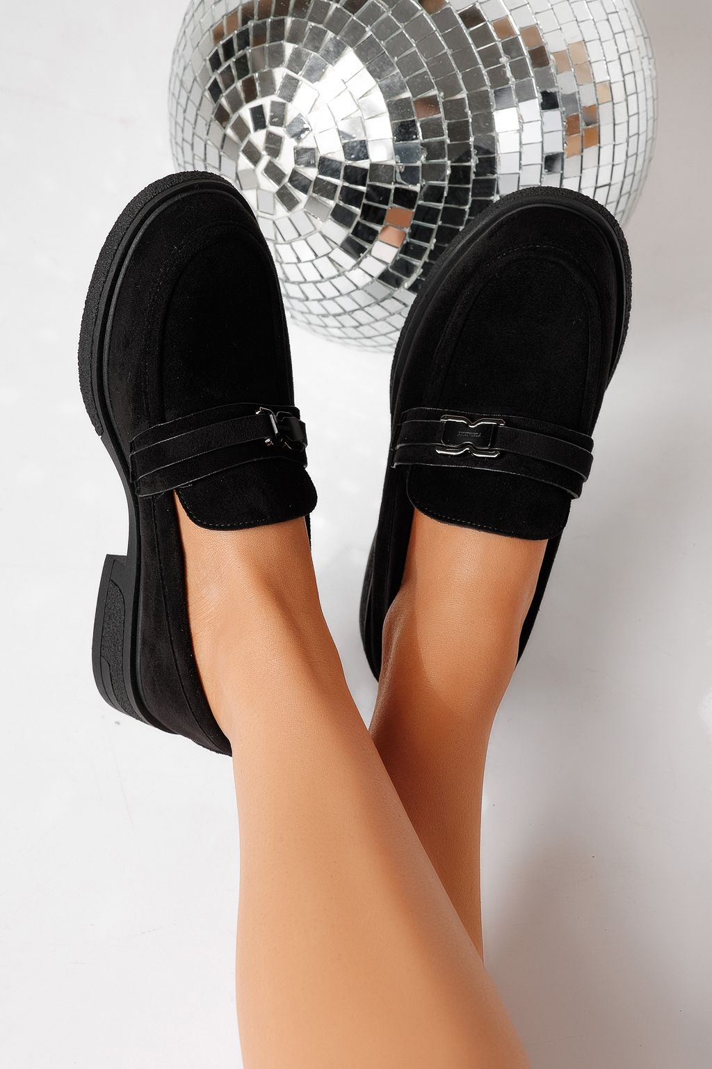 Всекидневни дамски обувки черни от обърната еко кожа Cassia #24903