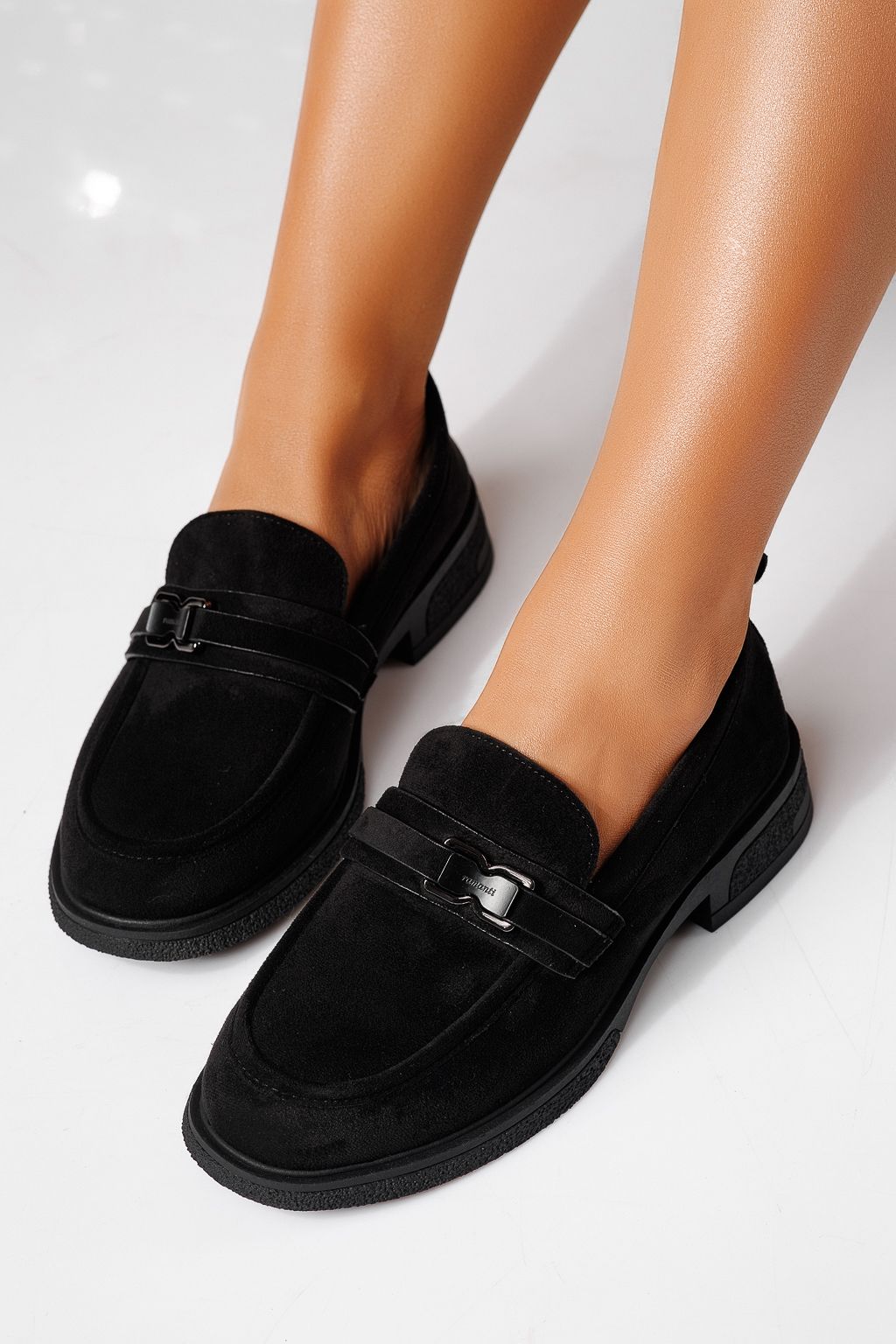 Всекидневни дамски обувки черни от обърната еко кожа Cassia #24903