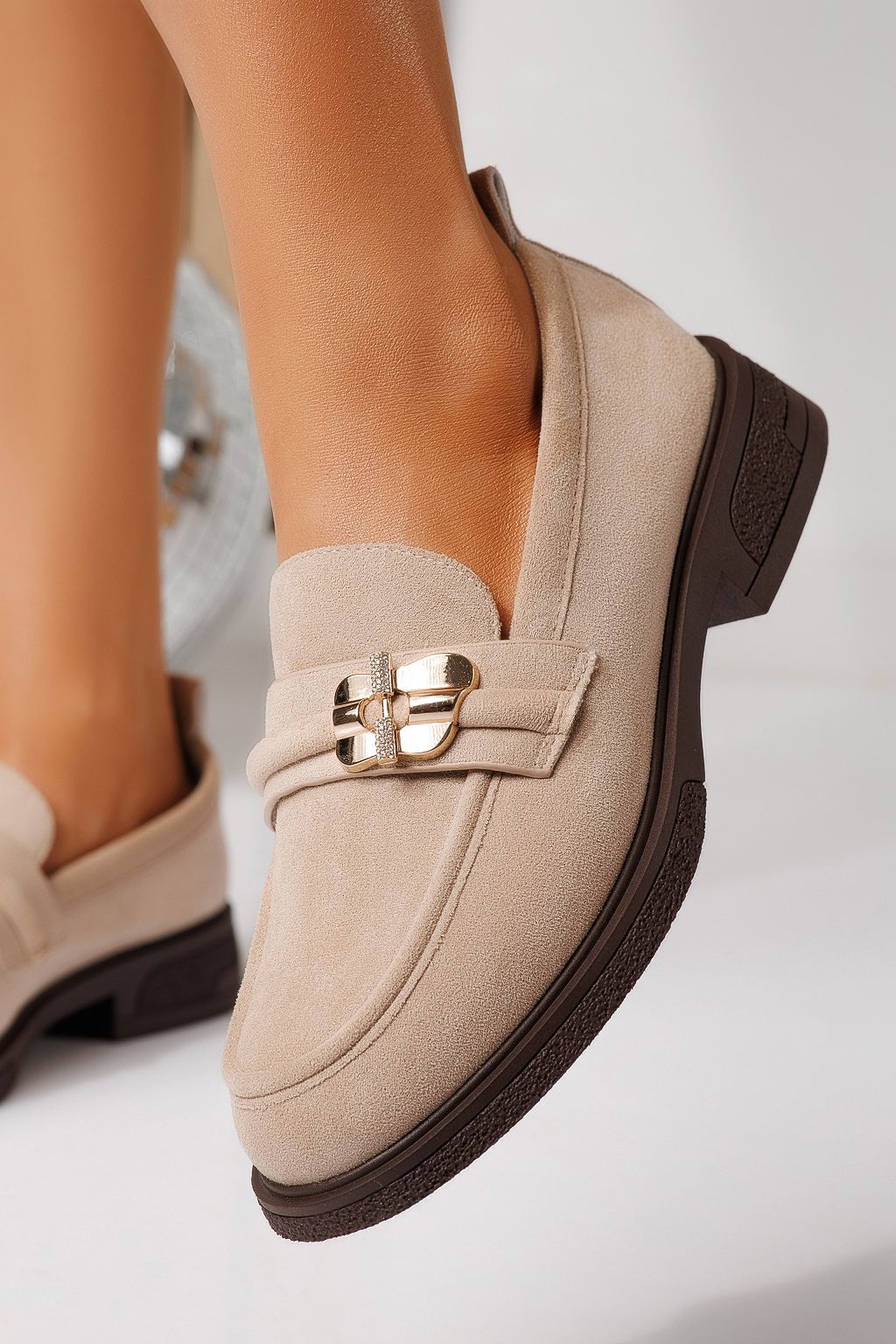 Всекидневни дамски обувки бежови от обърната еко кожа Calista #24898