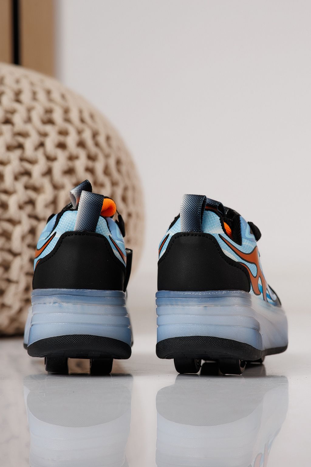 Маратонки с колелца червени от текстилен материал Helys3 #24866