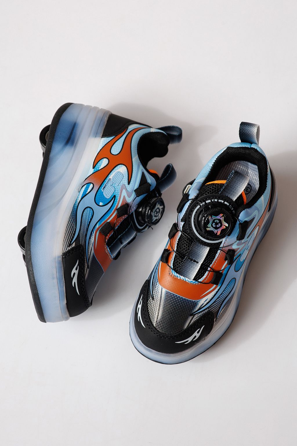 Маратонки с колелца червени от текстилен материал Helys3 #24866