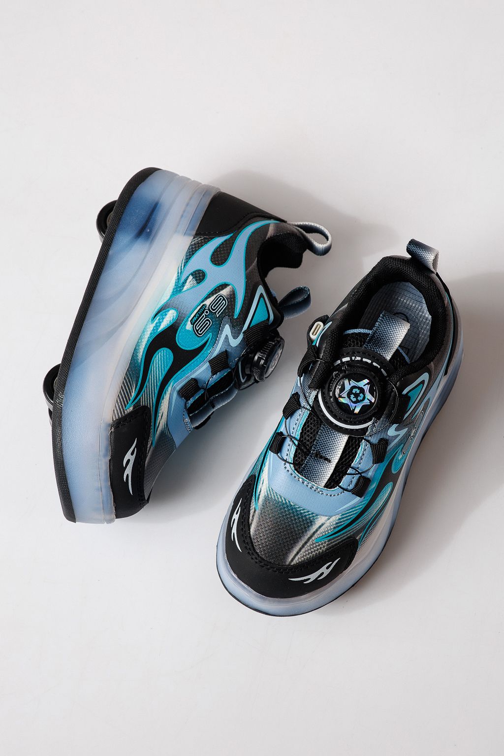 Маратонки с колелца сини от текстилен материал Helys3 #24867