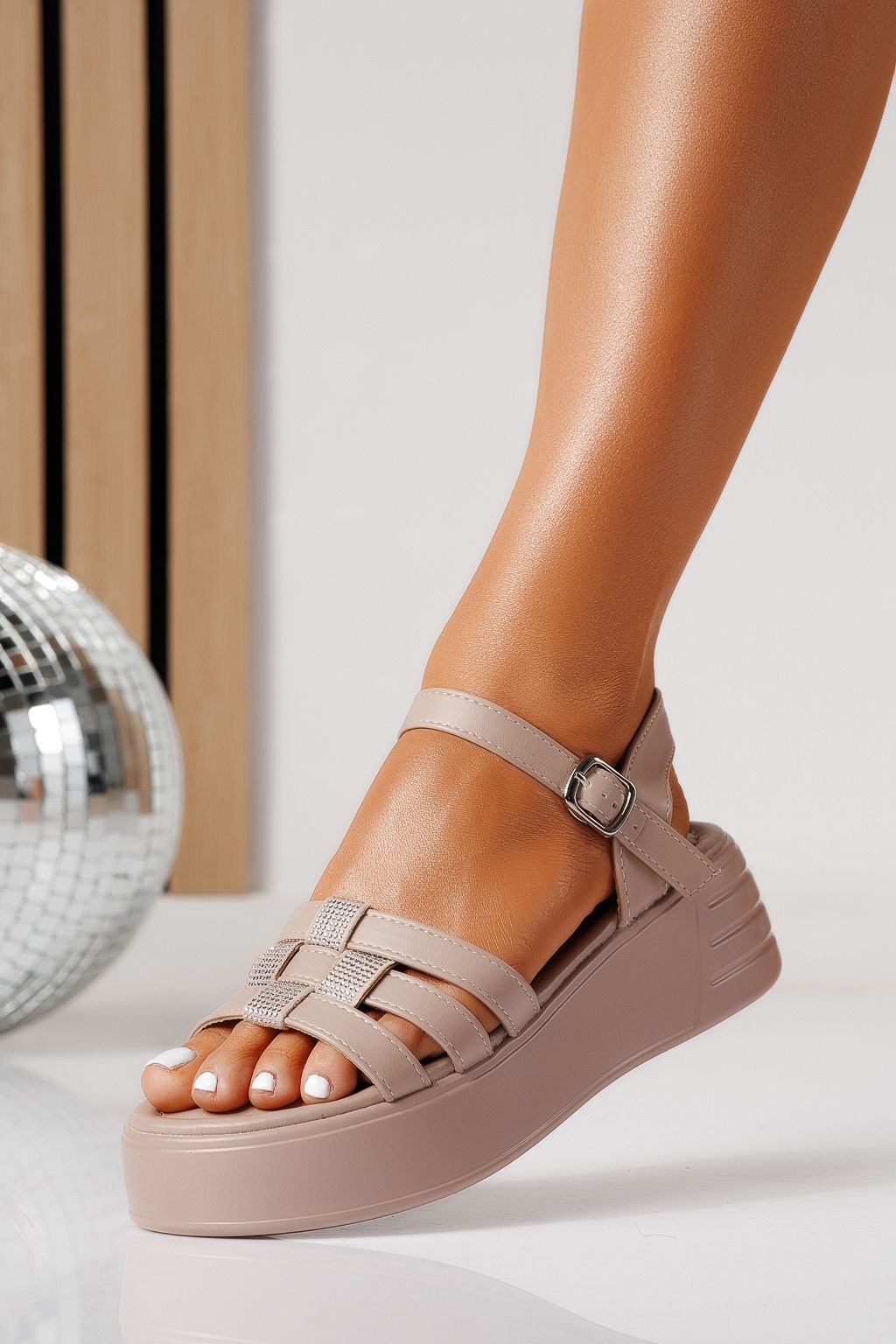 Дамски сандали с платформа розови от еко кожа Aelira #24699