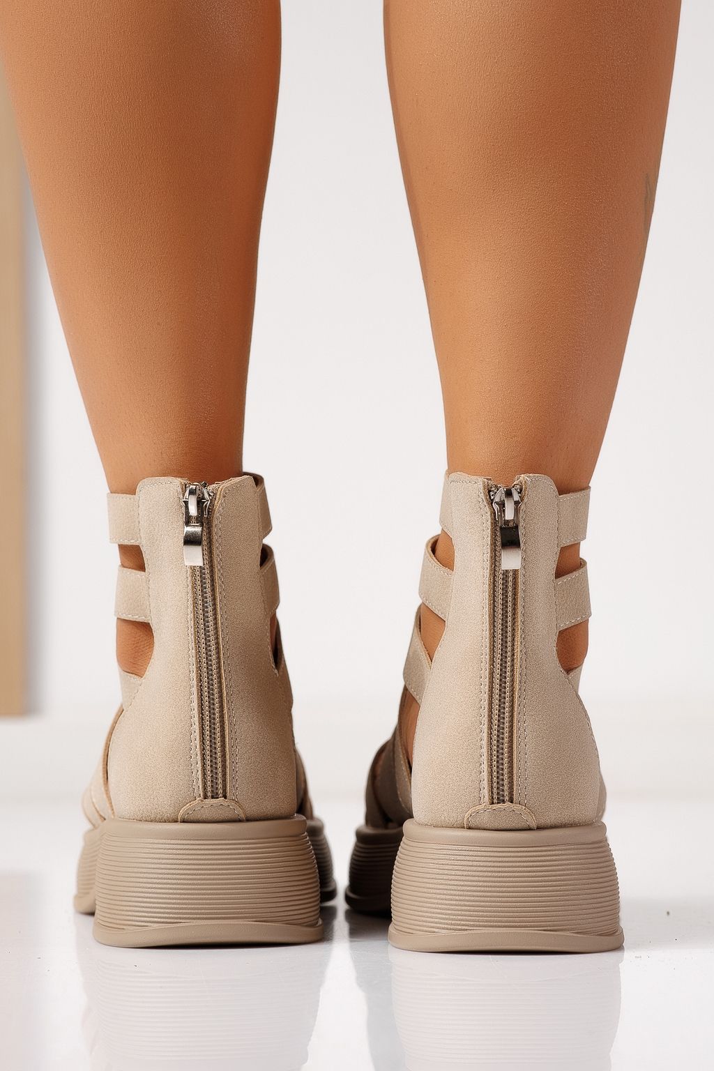 Дамски сандали с платформа бежови от еко кожа Irina #24827