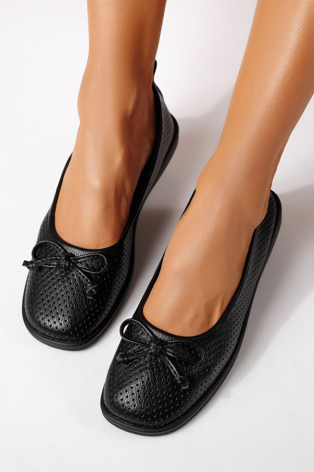 Дамски балерини черни от еко кожа Brielle #24887