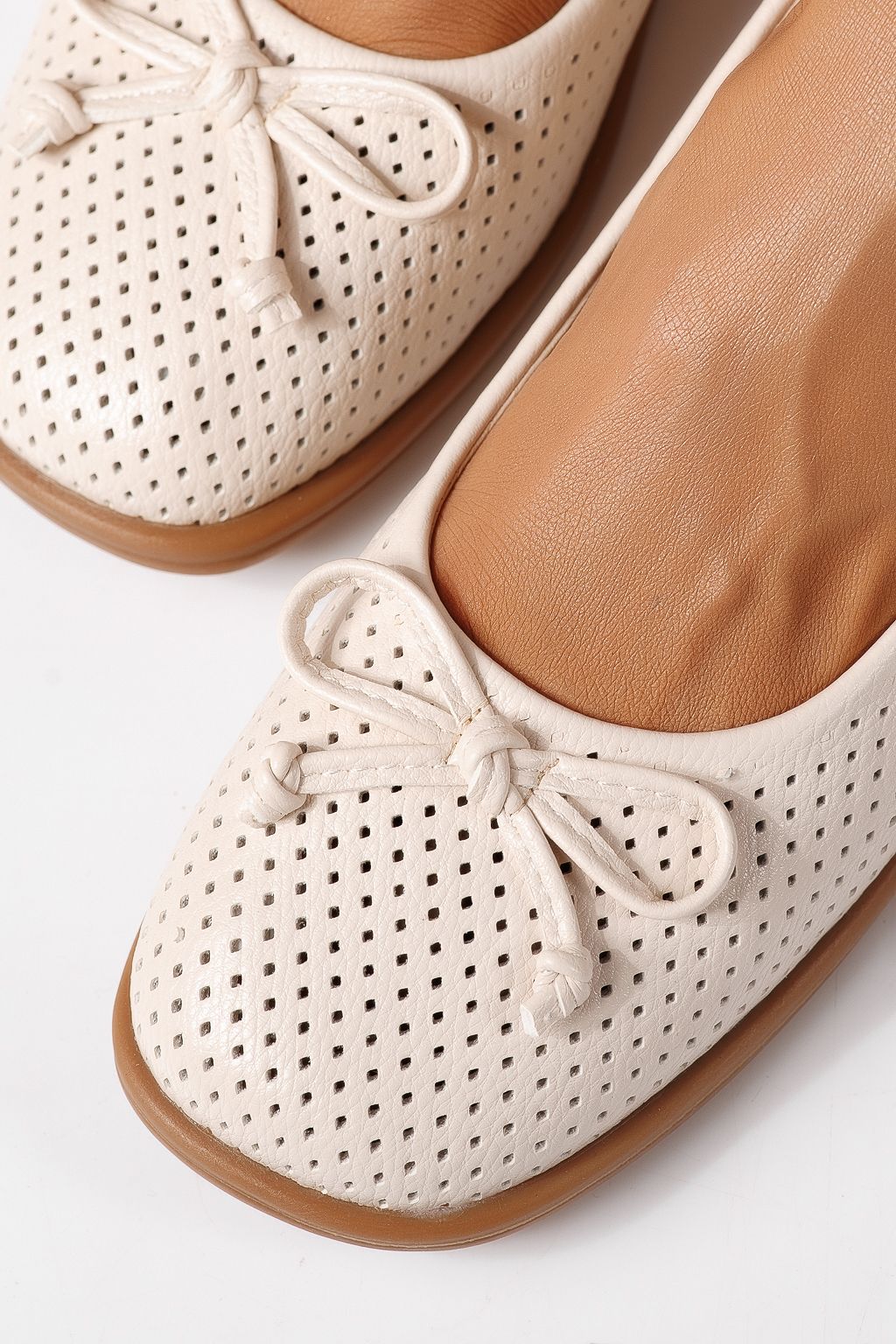 Дамски балерини бежови от еко кожа Brielle #24886