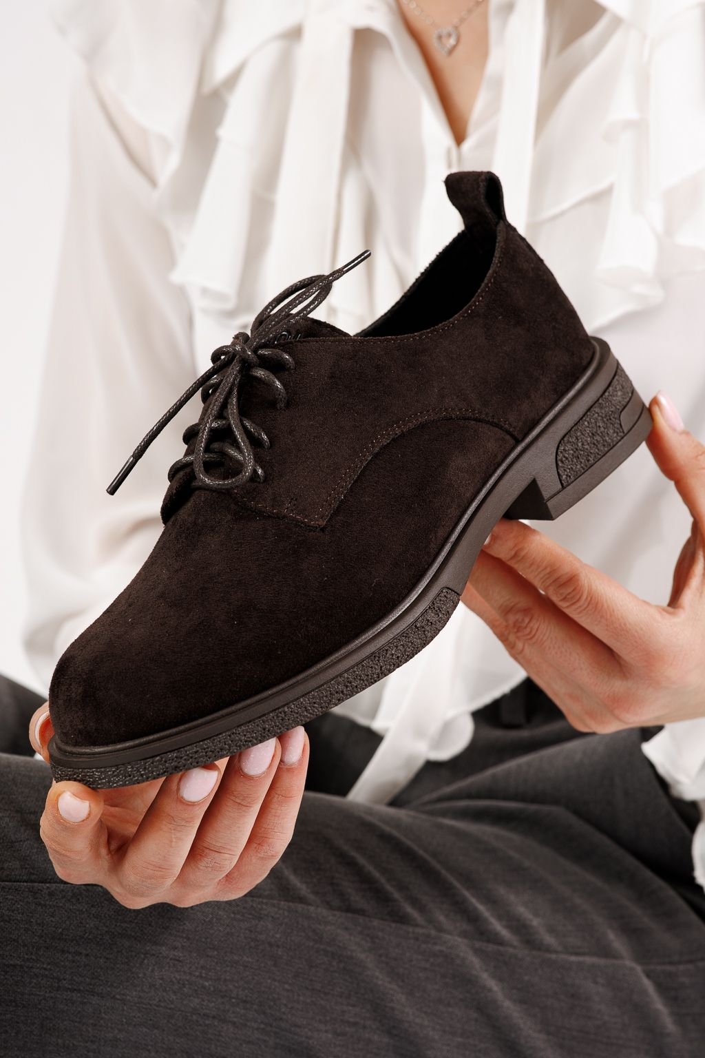 Всекидневни дамски обувки кафяви от обърната еко кожа Bellamy #24893