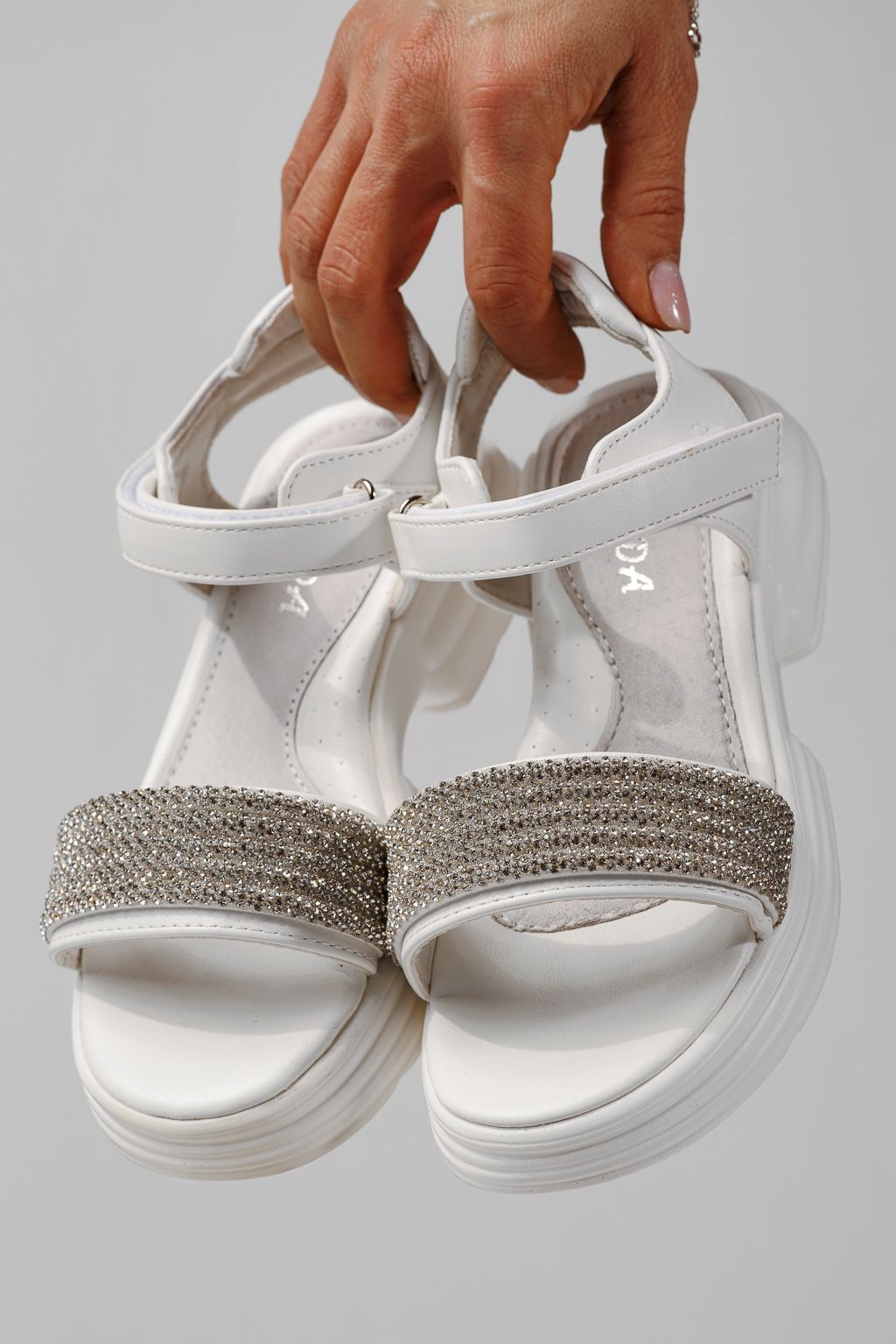 Детски сандали бели от еко кожа Enara #24919