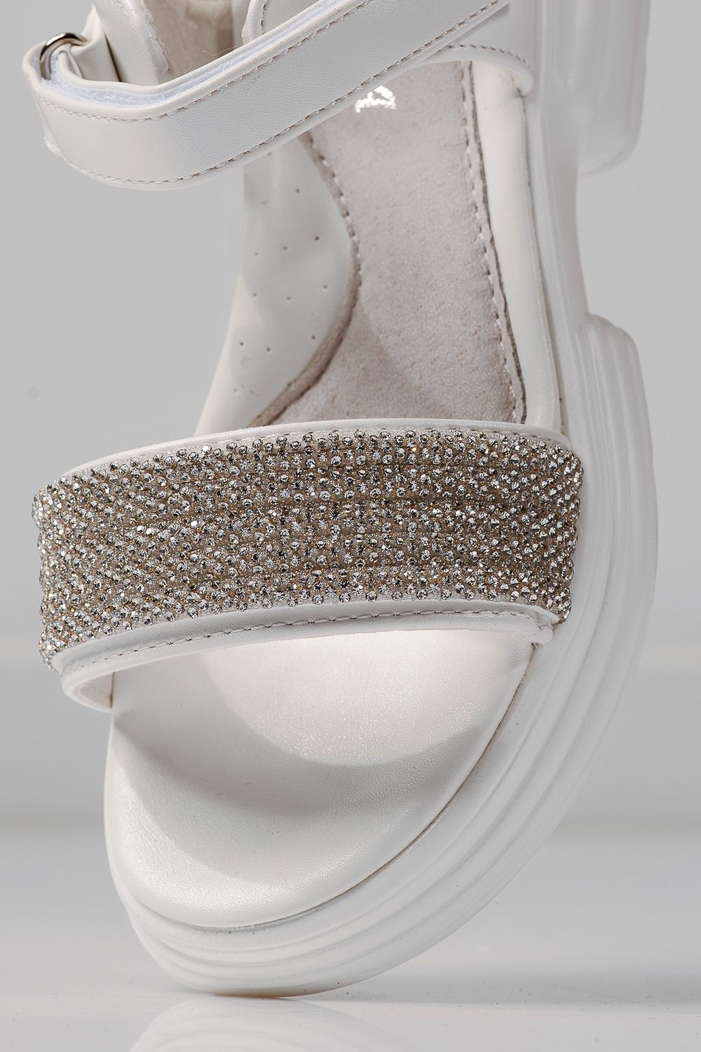 Детски сандали бели от еко кожа Enara #24919