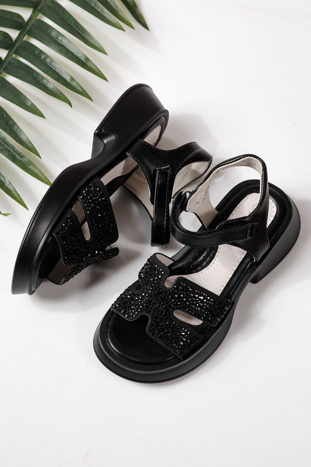 Детски сандали черни от еко кожа Lovia #24955