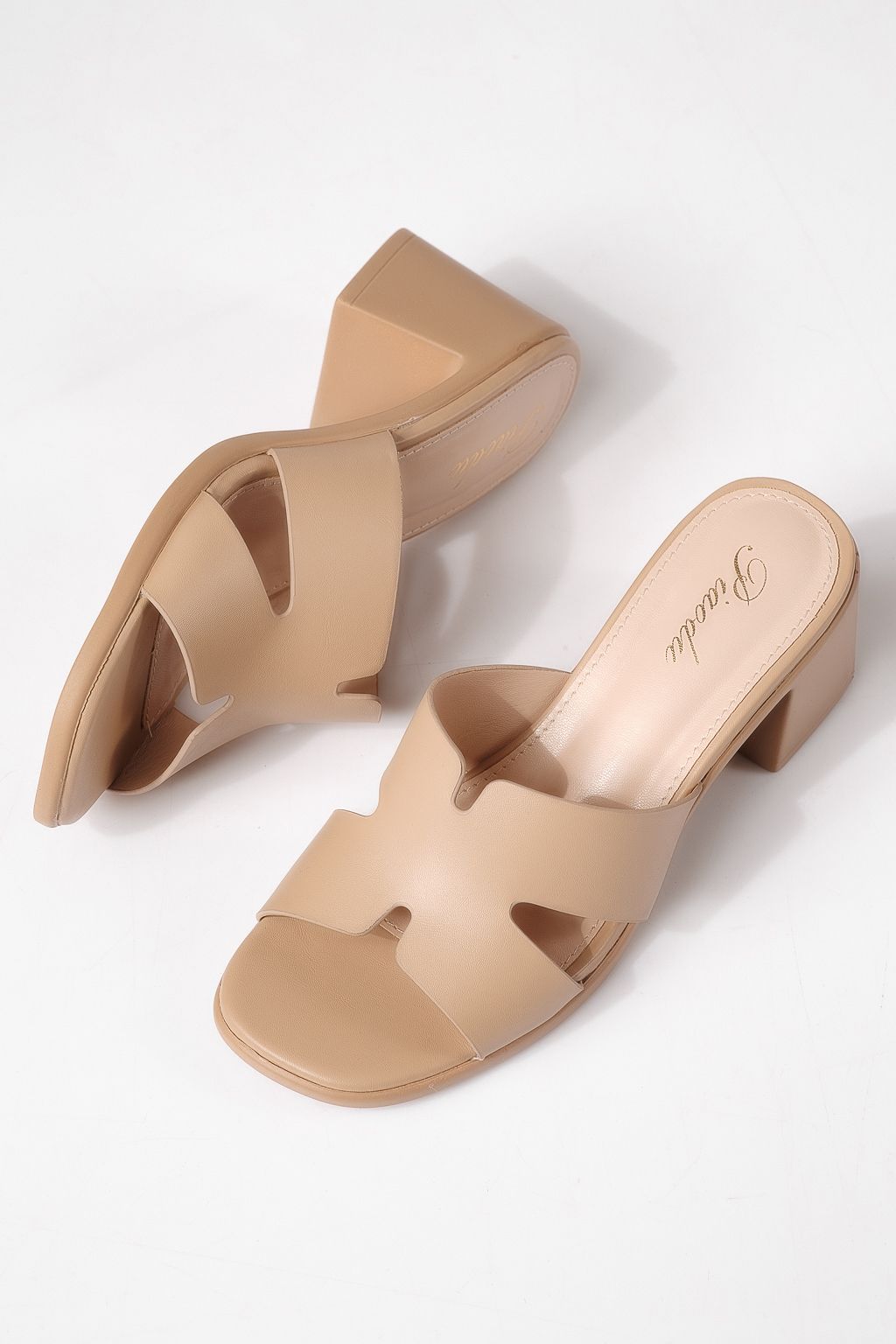 Дамски чехли с ток бежови от еко кожа Niki #24977