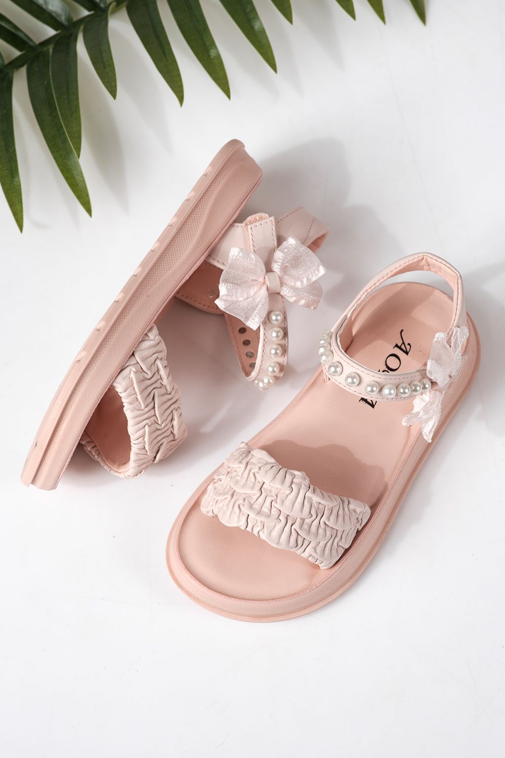 Детски сандали розови от еко кожа Harper #24961