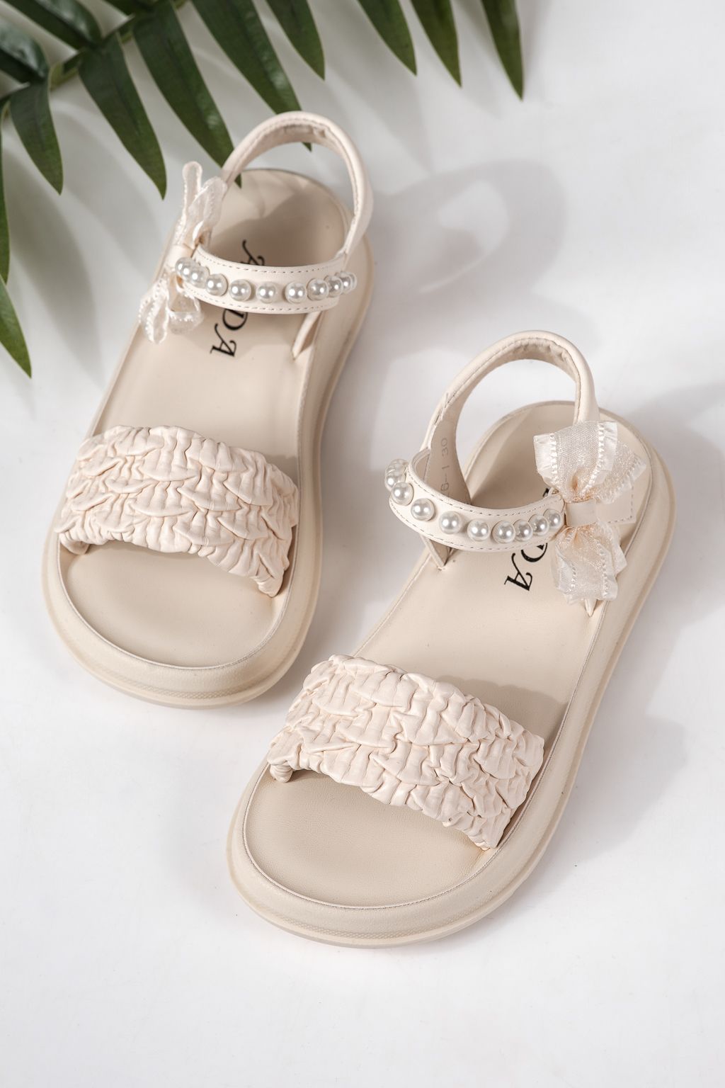 Детски сандали бежови от еко кожа Harper #24960