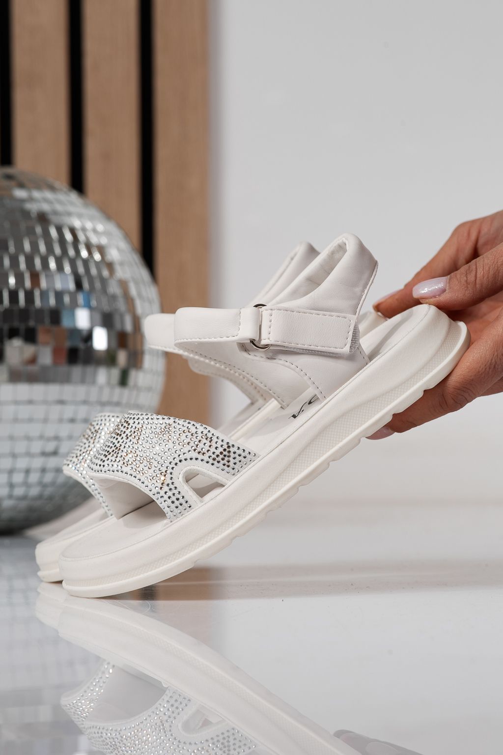 Детски сандали бели от еко кожа Ivara #24927