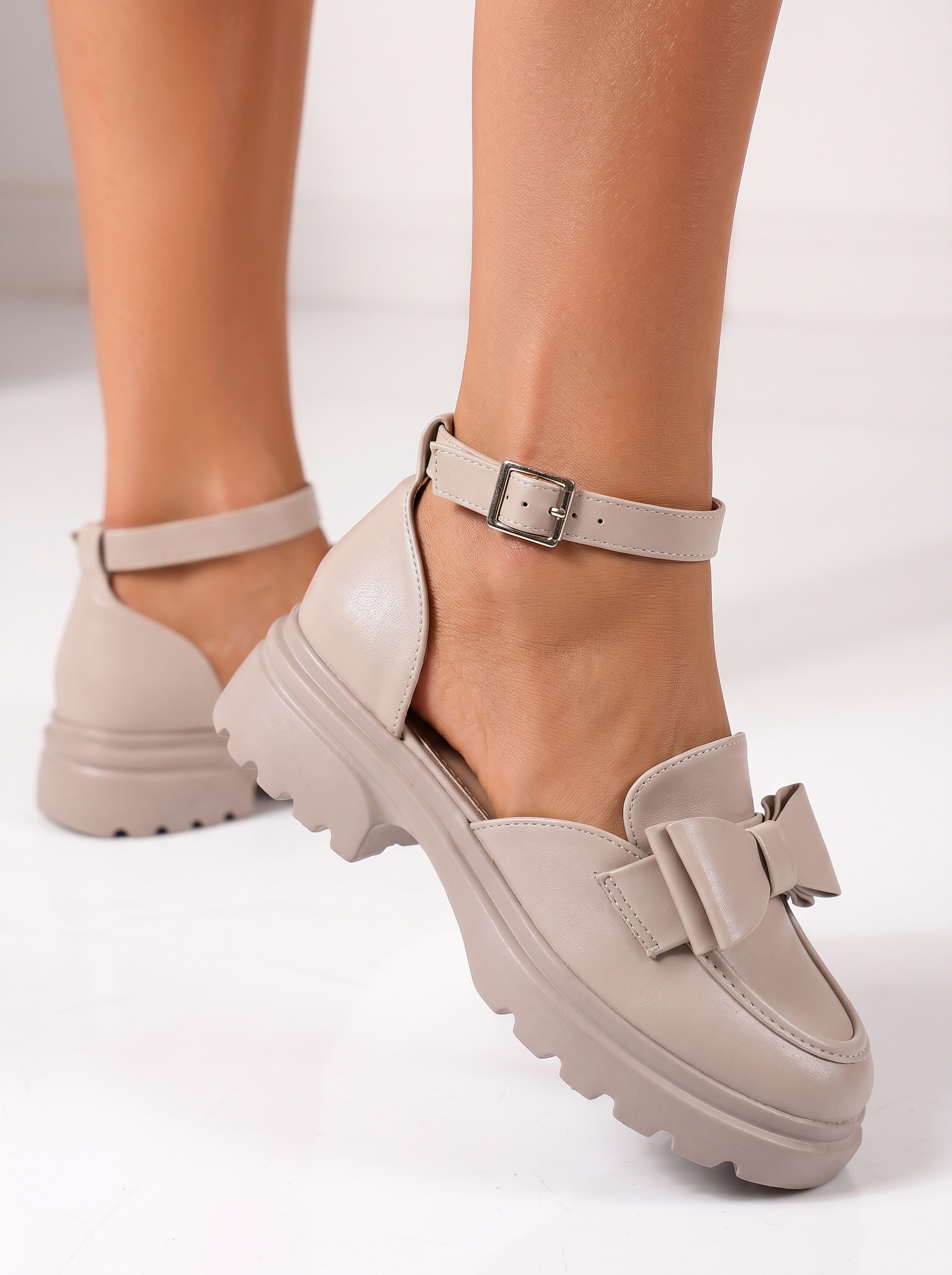 Дамски бежови ежедневни обувки от екокожа Maris #24993