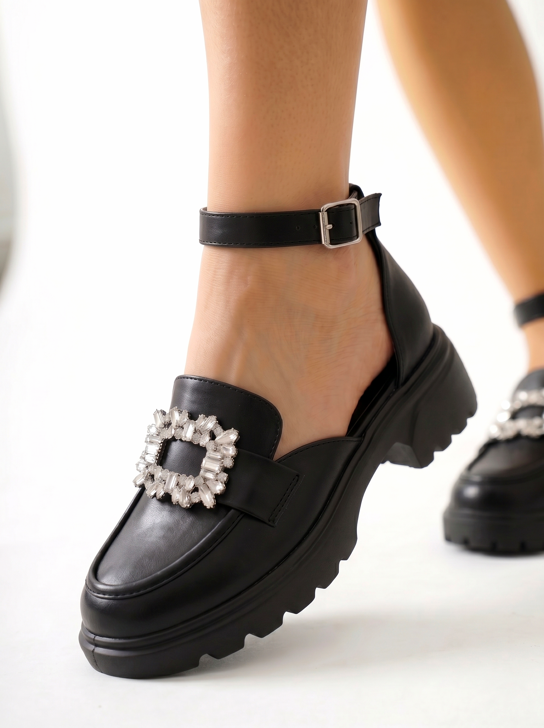 Всекидневни дамски обувки черни от еко кожа Naomi #24988