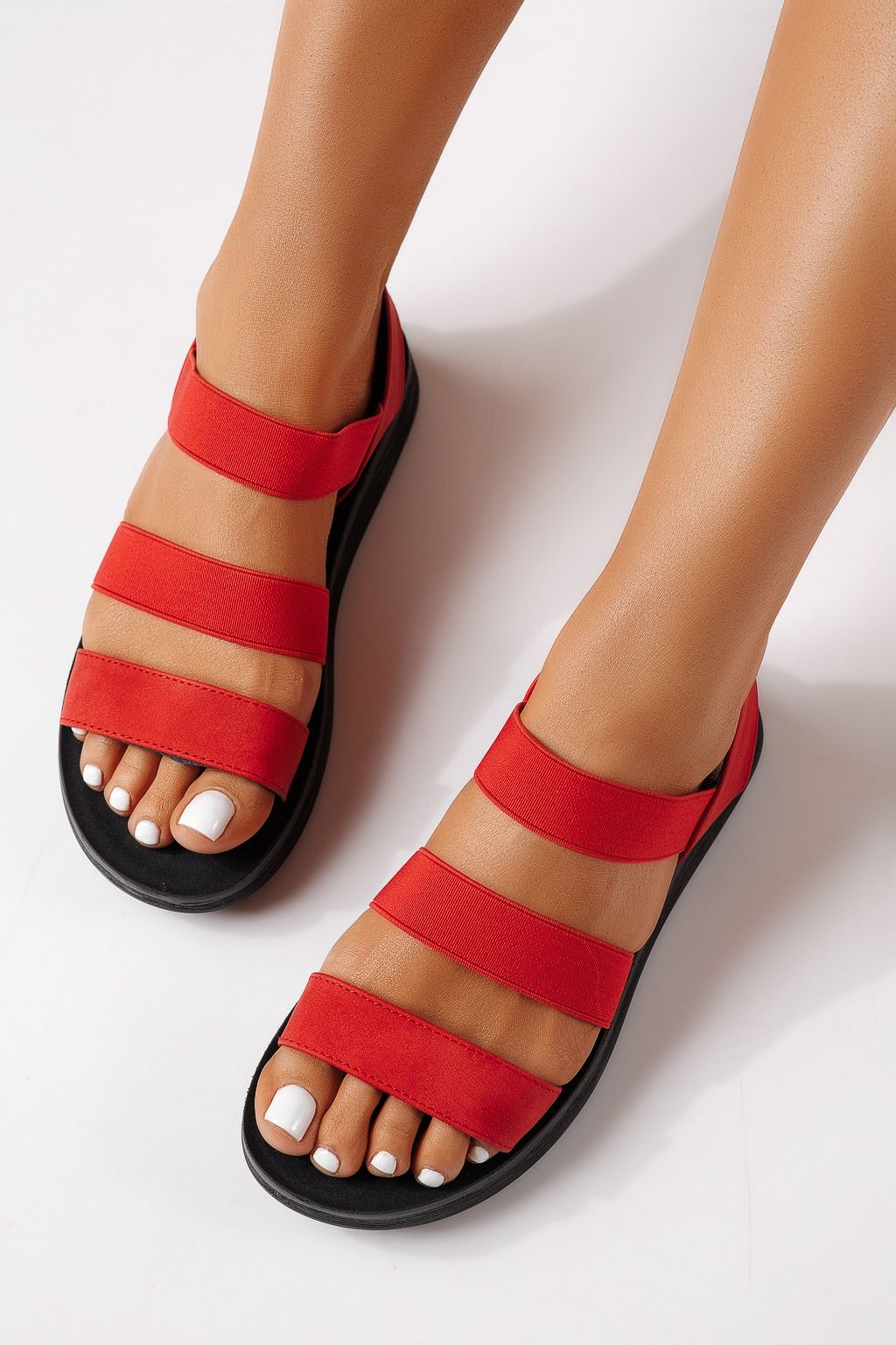 Дамски сандали с ниска подметка червени от обърната еко кожа Liora #25125