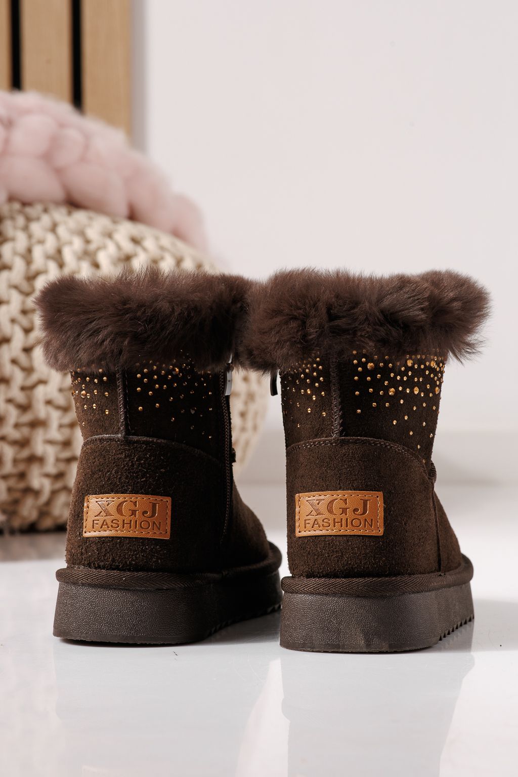 Ватирани боти за момичета тип Ugg кафяви от обърната естествена кожа Katy #30288