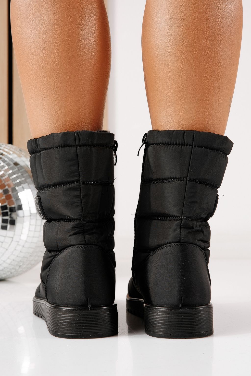 Дамски боти, подплатени с пух черни от шушлеков материал Roni #30599