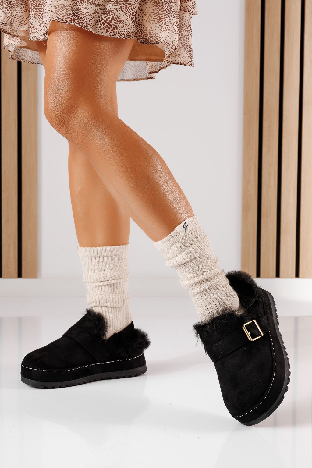 Дамски ботуши тип UGG с подплата от черна еко-велур кожа Amaris #30685