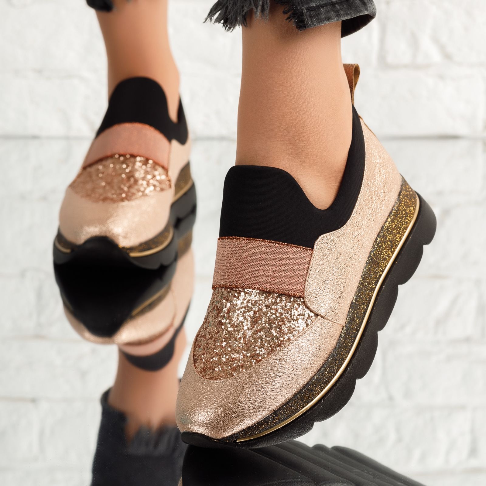 Дамски спортни обувки Sadie Rose/Gold2 #4937M