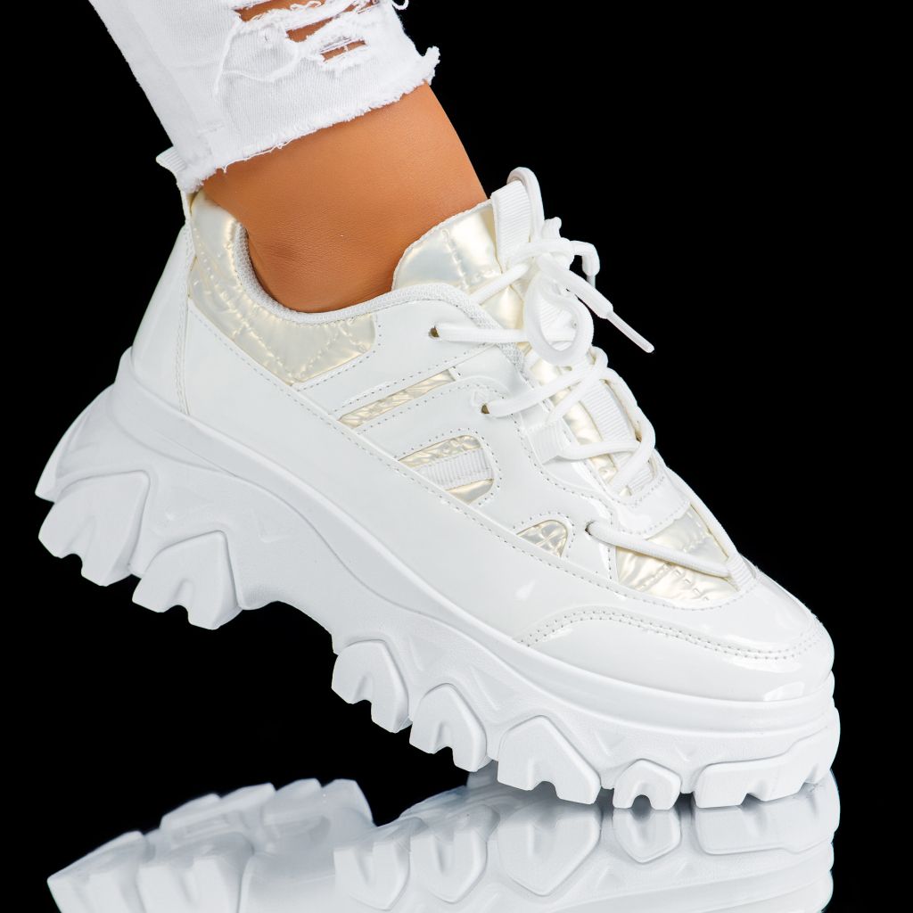 Дамски спортни обувки Kira белина #6769M