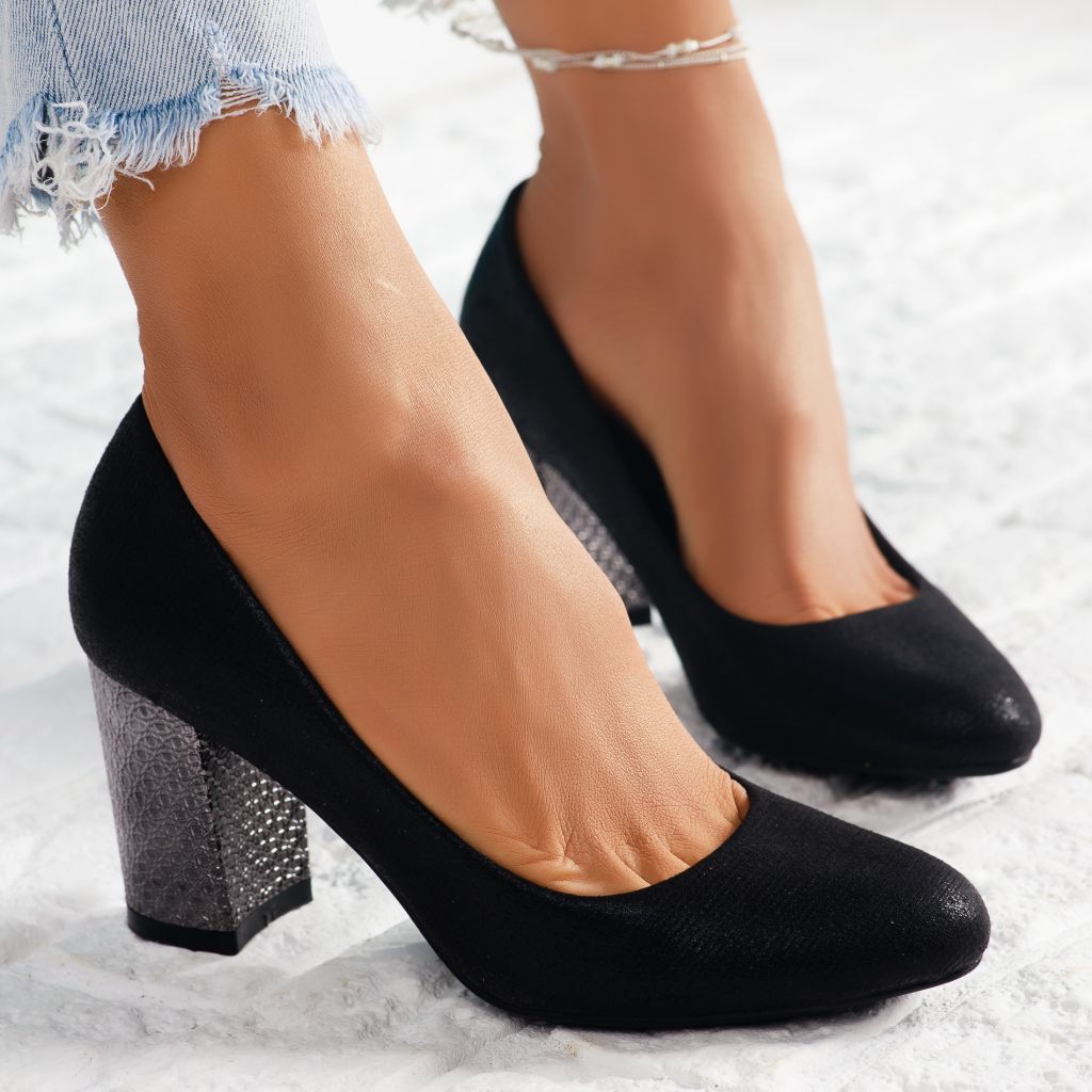 Magas sarkú cipő Fekete  Kiara #7054M