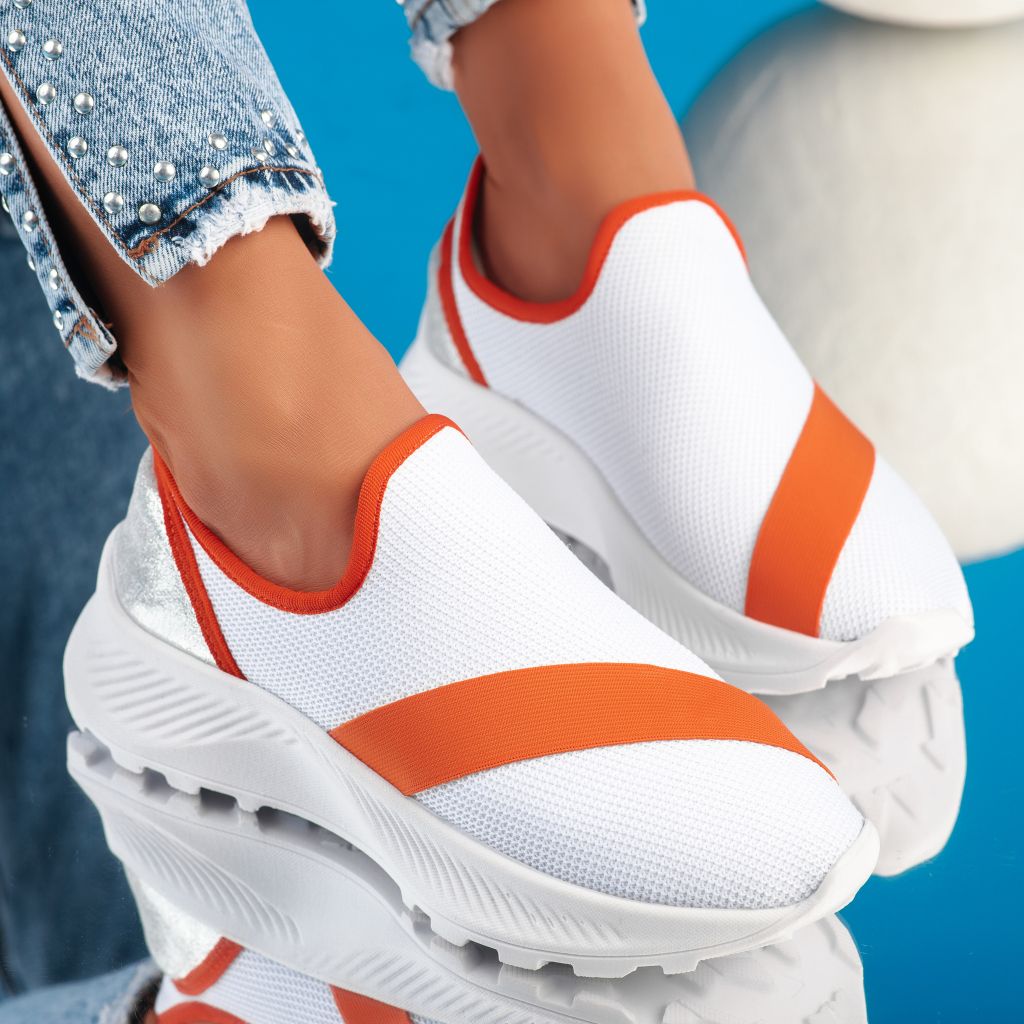 Дамски спортни обувки Aria белите #10457