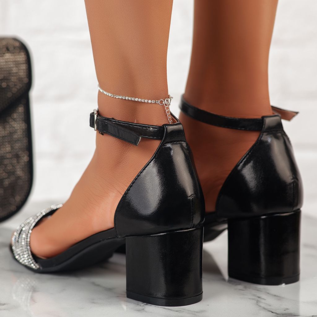 Дамски сандали на ток Jules Черен #10602
