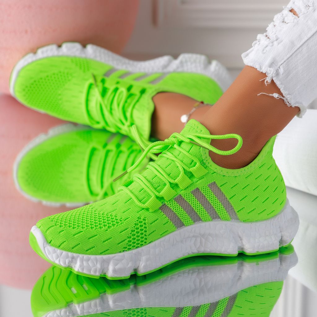 Дамски спортни обувки Evelyn зелено #11188