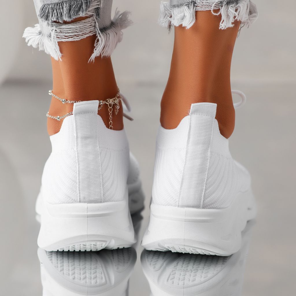 Дамски спортни обувки Antonia Бели #11213