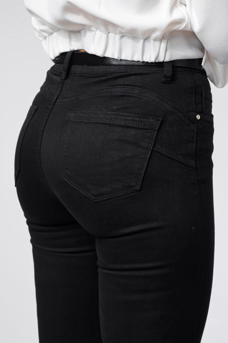 Дамски тесни дънки с лифтинг ефект Lora черен #A336