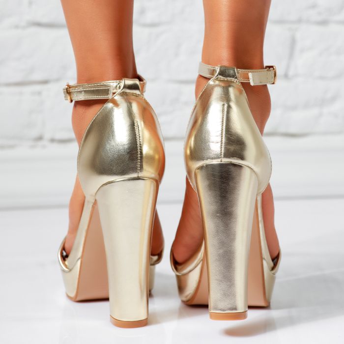 Дамски сандали с ток Hector Златен #14475