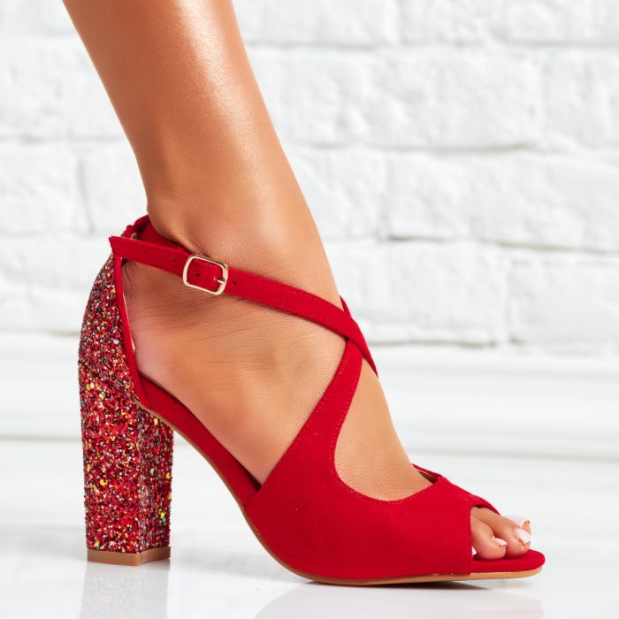 Дамски сандали с ток Kenia червен #14421