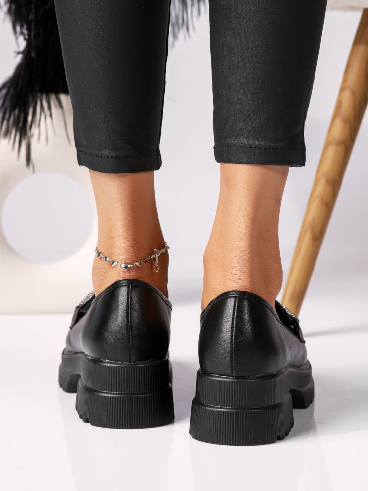 Всекидневни дамски обувки черни от еко кожа Aria #18310