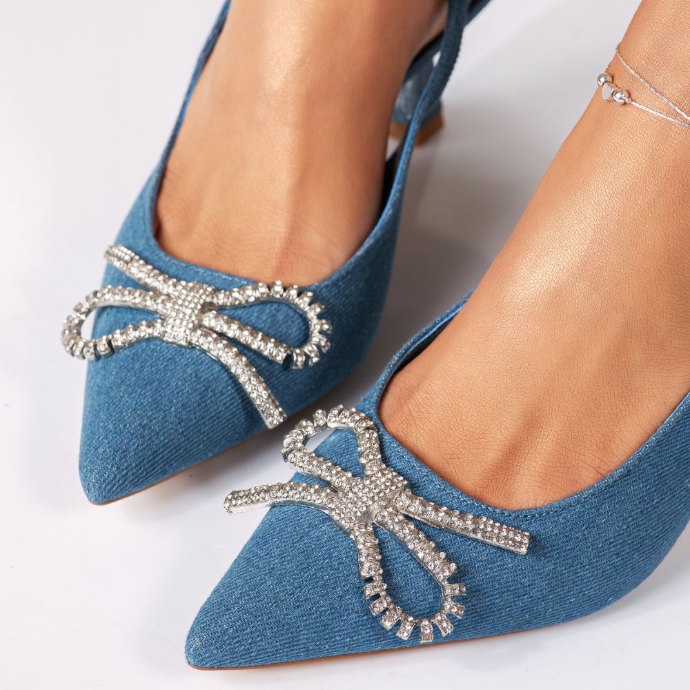 Дамски обувки с ток сини от текстилен материал Mira #18398