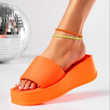 Дамски чехли с платформа оранжеви от текстилен материал Tania #19412