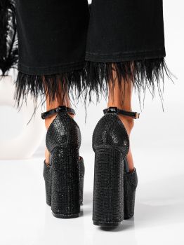 Дамски сандали с ток черни от еко кожа Adnana #19461
