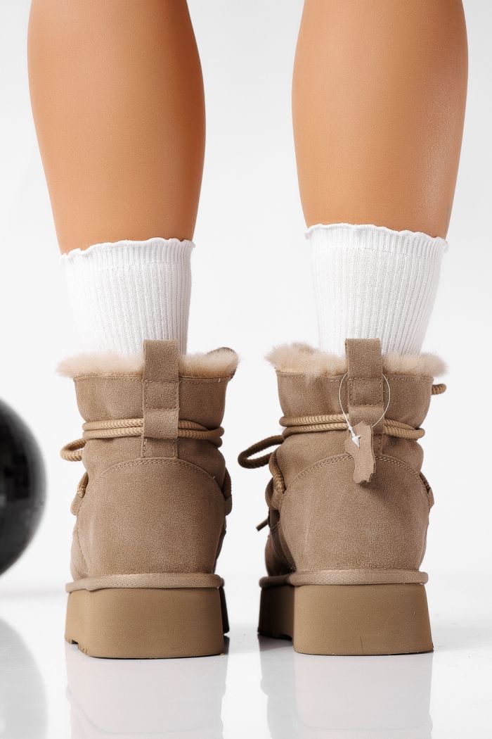 Къси дамски чизми подплатени с пух тип UGG каки от обърната естествена кожа Evelina #22696