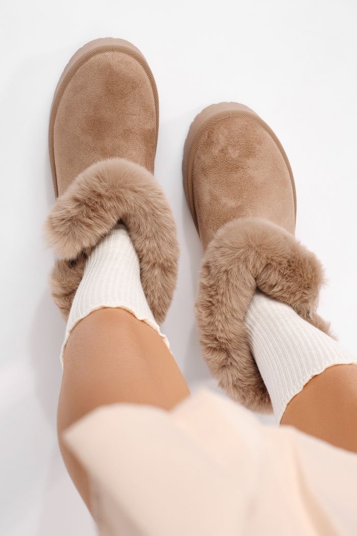 Ниски дамски чизми подплатени с пух тип UGG каки от обърната еко кожа Antonia #22754