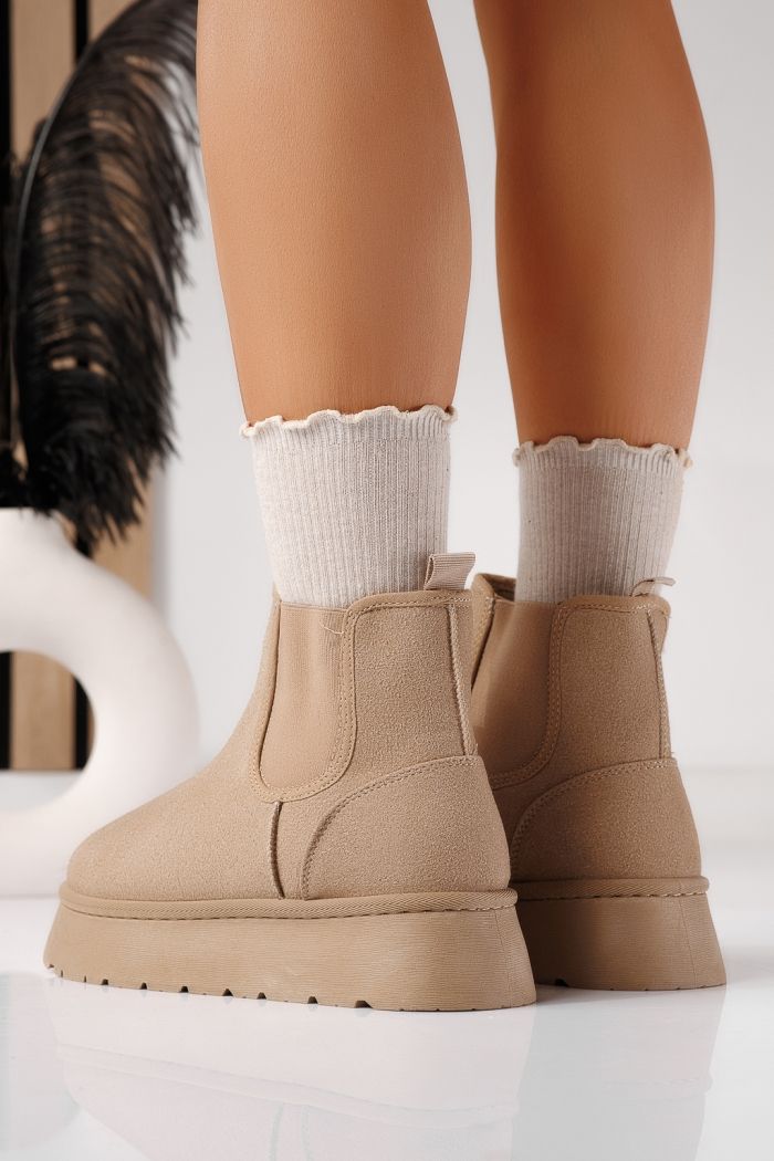 Дамски къси чизми подплатени с пух тип UGG каки от обърната еко кожа Fabiana #22914