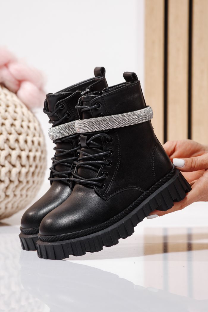 Боти за момичета подплатени с пух черни от еко кожа Dora #23120